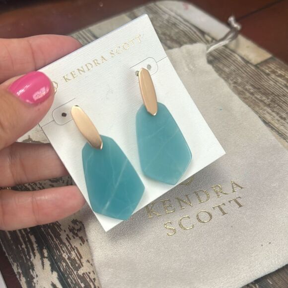 NEW Kendra Scott *Camila* Turquoise/Teal Quartzite 14k GP Rose Gold Earrings - Picture 3 of 5